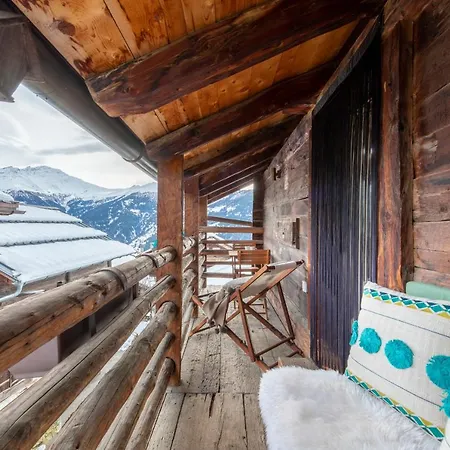 Chalet Luxurious In *